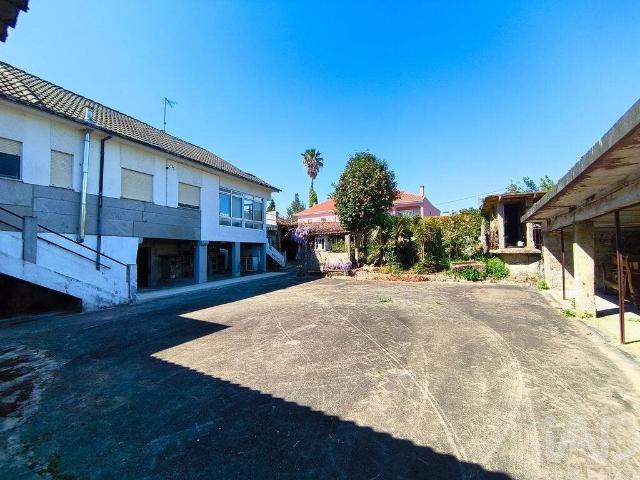 Casa / Villa T5 em Alvarães de 213 m² 213m² Alvarães
