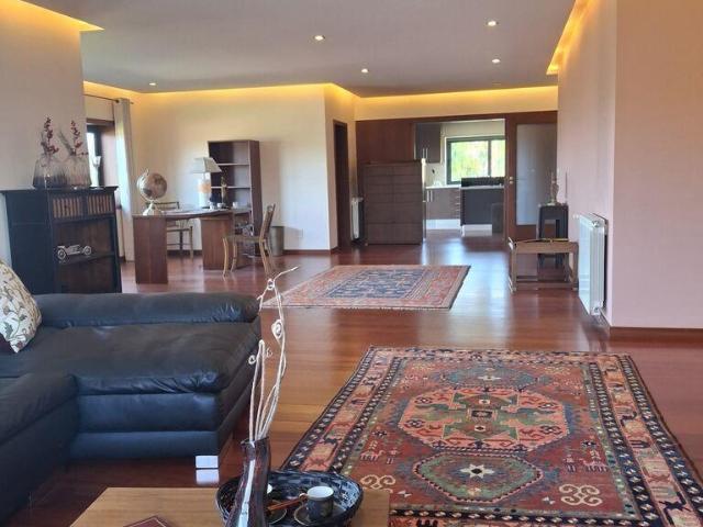 Casa / Villa T5 em Reboreda e Nogueira de 419 m²