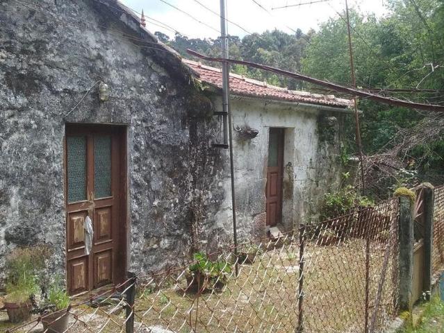 Casa / Villa T6 em Candemil e Gondar de 258,00 m²