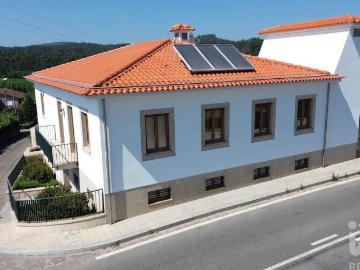 Casa / Villa T6 em Gondifelos, Cavalões e Outiz de 300 m² 300m² Gondifelos