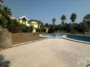 Casa / Villa T6 em Queluz e Belas de 1163 m²