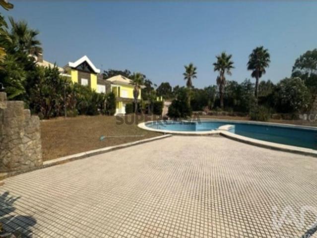 Casa / Villa T6 em Queluz e Belas de 1163 m²