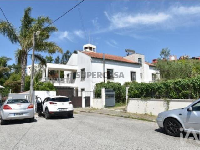 Casa / Villa T9 em Marrazes e Barosa de 380 m²