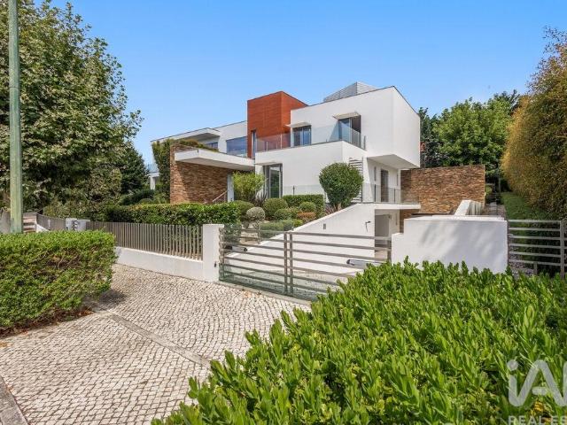 Casa / Villa T7 em Sintra Santa Maria e São Miguel, São Martinho e São Pedro de Penaferrim de 428,00 m²