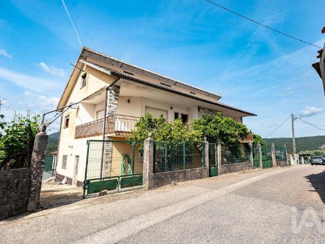 Casa / Villa T8 em Maçãs de Dona Maria