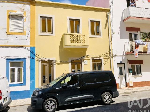 Casa / Villa T1 em Nazaré de 123,00 m²