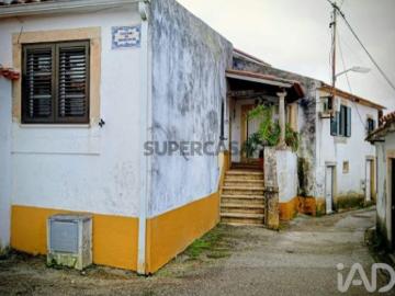 Casa / Villa T1 em Asseiceira