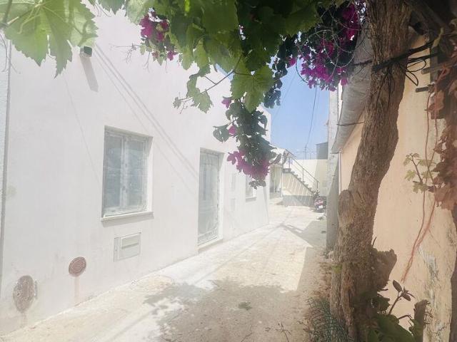 Casa / Villa T1 em Querença, Tôr e Benafim de 80,12 m²