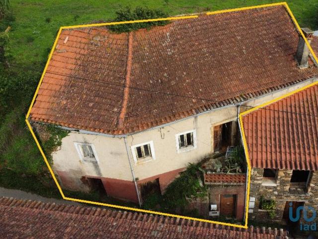 Casa / Villa T3 em Miranda do Corvo de 100,00 m²