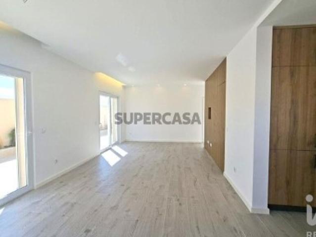 Casa / Villa T2 em Atouguia da Baleia de 100 m²