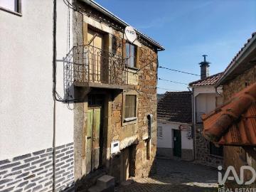 Casa / Villa T2 em Aldeia de São Francisco de Assis de 160 m²