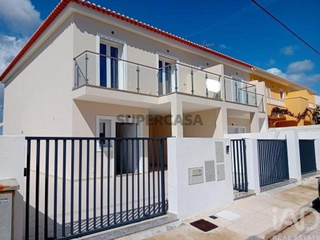 Casa / Villa T3 em Altura de 140,00 m²