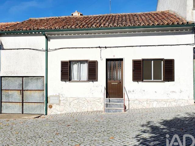 Casa / Villa T2 em Arez e Amieira do Tejo de 92,3 m² 92m² Arez e Amieira do Tejo