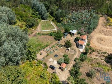 Casa / Villa T2 em Côja e Barril de Alva de 238,00 m²