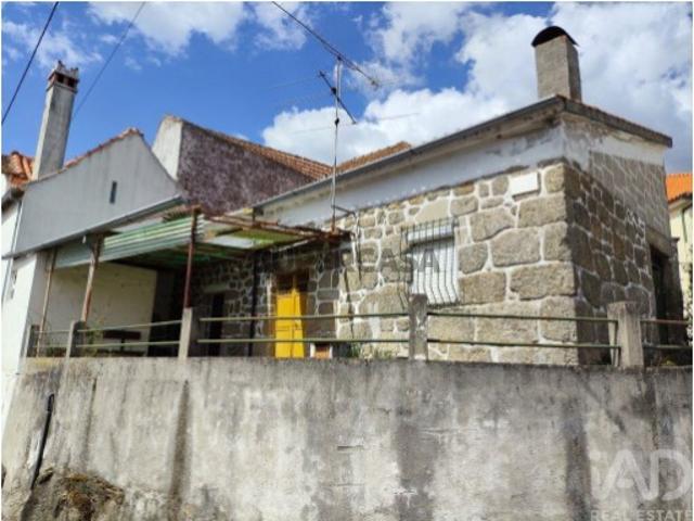 Casa / Villa T2 em Covas e Vila Nova de Oliveirinha de 64,55 m²