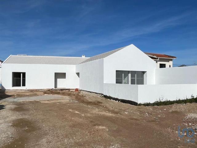 Casa / Villa T2 em Lourinhã e Atalaia de 84,00 m² 84m² Seixal