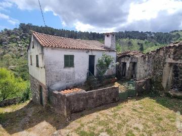 Casa / Villa T2 em Prados