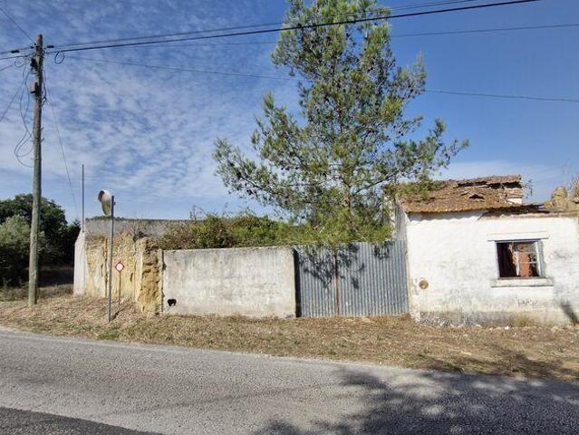 Casa / Villa T2 em Rio Maior de 42,00 m² 42m² São João da Ribeira e Ribeira de São João