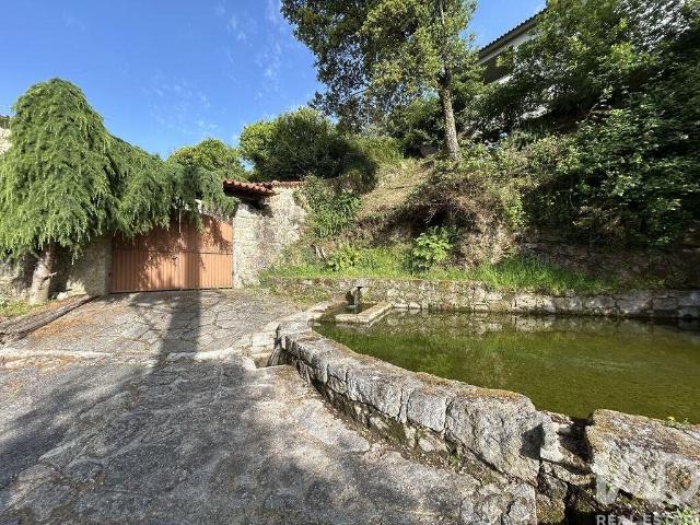 Casa / Villa T2 em Subportela, Deocriste e Portela Susã de 1. 168m² Subportela, Deocriste e Portela Susã