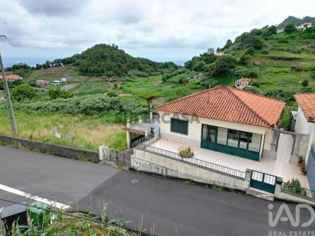 Casa / Villa T2 em Santana de 2890,00 m²