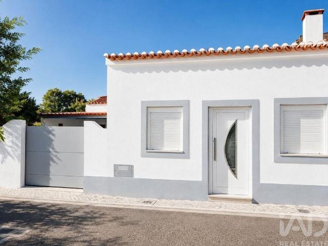 Casa / Villa T2 em Vila Nova da Rainha de 58 m² 58m² Vila Franca De Xira