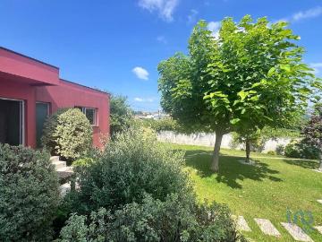 Casa / Villa T3 em Macieira de 233,00 m² 233m² Macieira da Lixa e Caramos