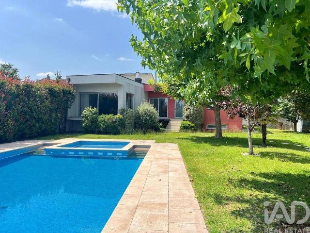 Casa / Villa T3 em Macieira de 233,00 m² 233m² Macieira da Lixa e Caramos