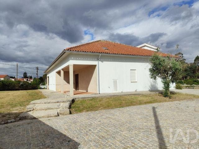 Casa / Villa T3 em Midões de 126 m² 126m² Midões