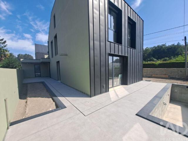 Casa / Villa T3 em Monte Córdova de 295,00 m²