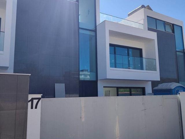Casa / Villa T3 em Montenegro de 320,00 m² 320m² Montenegro