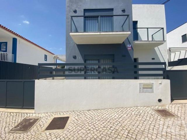 Casa / Villa T3 em A dos Francos de 163,1 m²