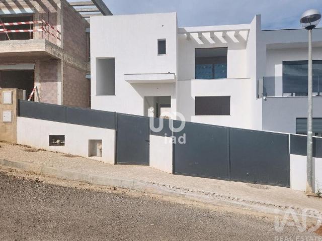 Casa / Villa T3 em Algoz e Tunes de 180,00 m² 180m² Algoz e Tunes