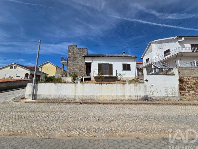Casa / Villa T3 em Almendra 400m² Almendra