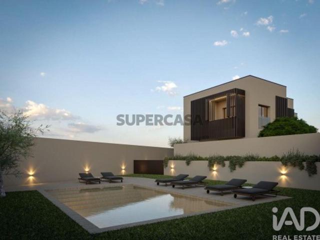 Casa / Villa T3 em Alvor de 195,00 m²