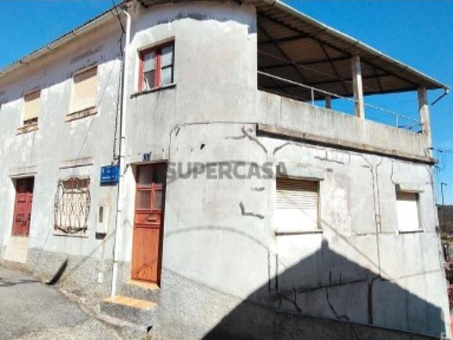 Casa / Villa T3 em Alvares de 193 m²