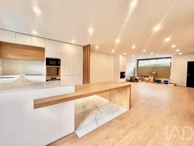 Casa / Villa T3 em Antas e Abade de Vermoim de 246,00 m² 246m² Vila Nova De Famalicão