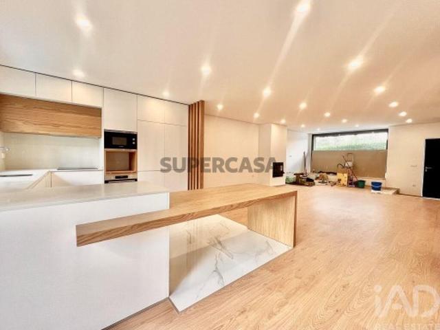 Casa / Villa T3 em Antas e Abade de Vermoim de 246,00 m²
