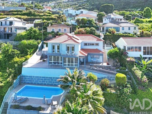 Casa / Villa T3 em Arco da Calheta de 181 m² 181m² Arco Da Calheta
