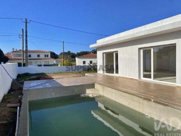 Casa / Villa T3 em Caldas da Rainha Nossa Senhora do Pópulo, Coto e São Gregório de 175,00 m²