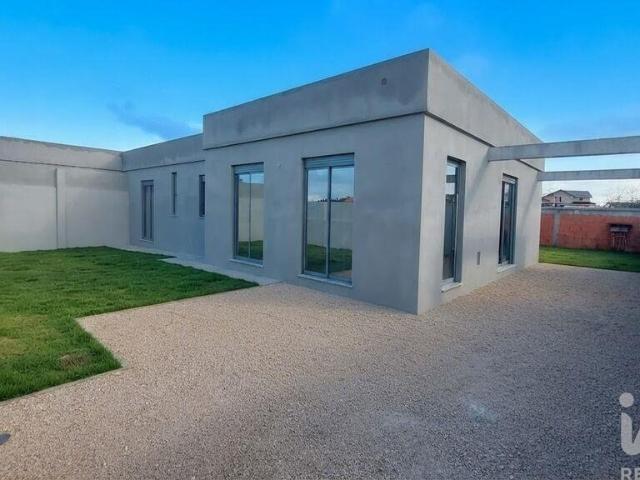 Casa / Villa T3 em Carapelhos de 278,00 m² 278m² Carapelhos