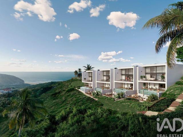 Casa / Villa T3 em Carvoeira de 171,00 m²