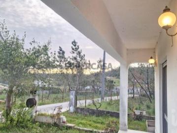 Casa / Villa T3 em Caxarias de 105 m²
