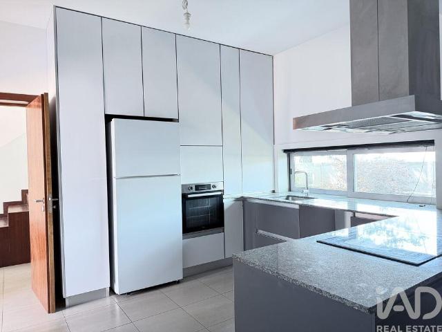 Casa / Villa T3 em Ílhavo São Salvador de 244,00 m²