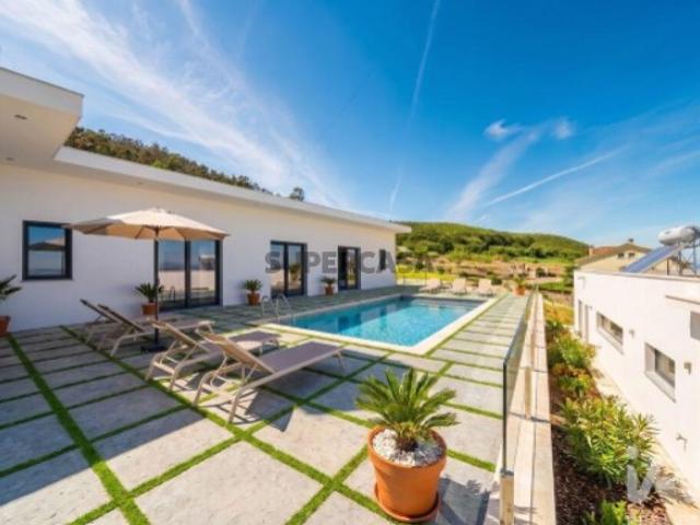 Casa / Villa T3 em Lamas e Cercal de 150,00 m²