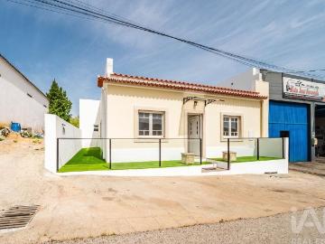 Casa / Villa T3 em Lamas e Cercal de 99 m² 99m² Lamas e Cercal