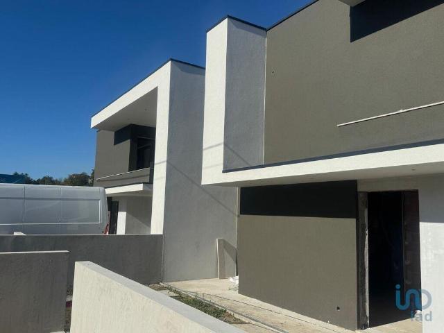 Casa / Villa T3 em Lanheses de 185,00 m² 185m² Lanheses
