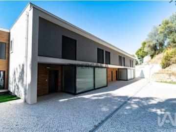 Casa / Villa T3 em Leiria, Pousos, Barreira e Cortes de 278,00 m²