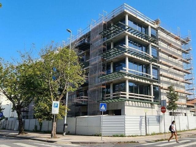 Casa / Villa T3 em Lordelo Do Ouro E Massarelos de 164,00 m² 164m² Porto
