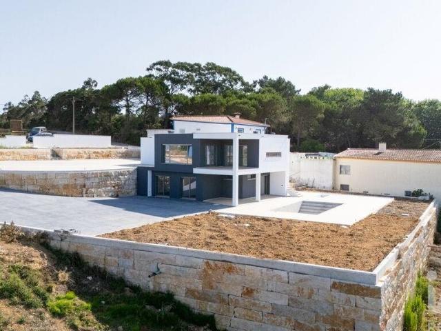 Casa / Villa T3 em Lourinhã e Atalaia de 353,00 m² 353m² Moledo e Cristelo