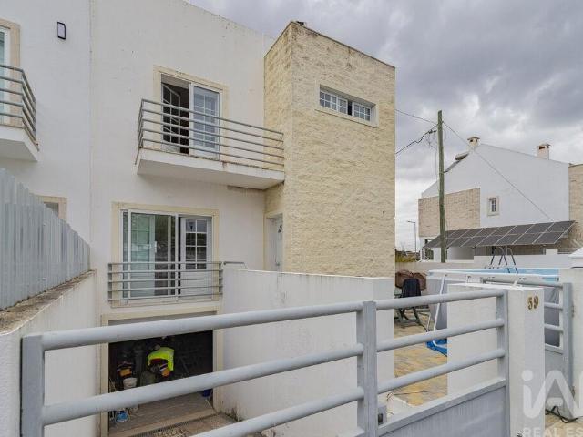 Casa / Villa T3 em Poceirão e Marateca de 280,00 m²